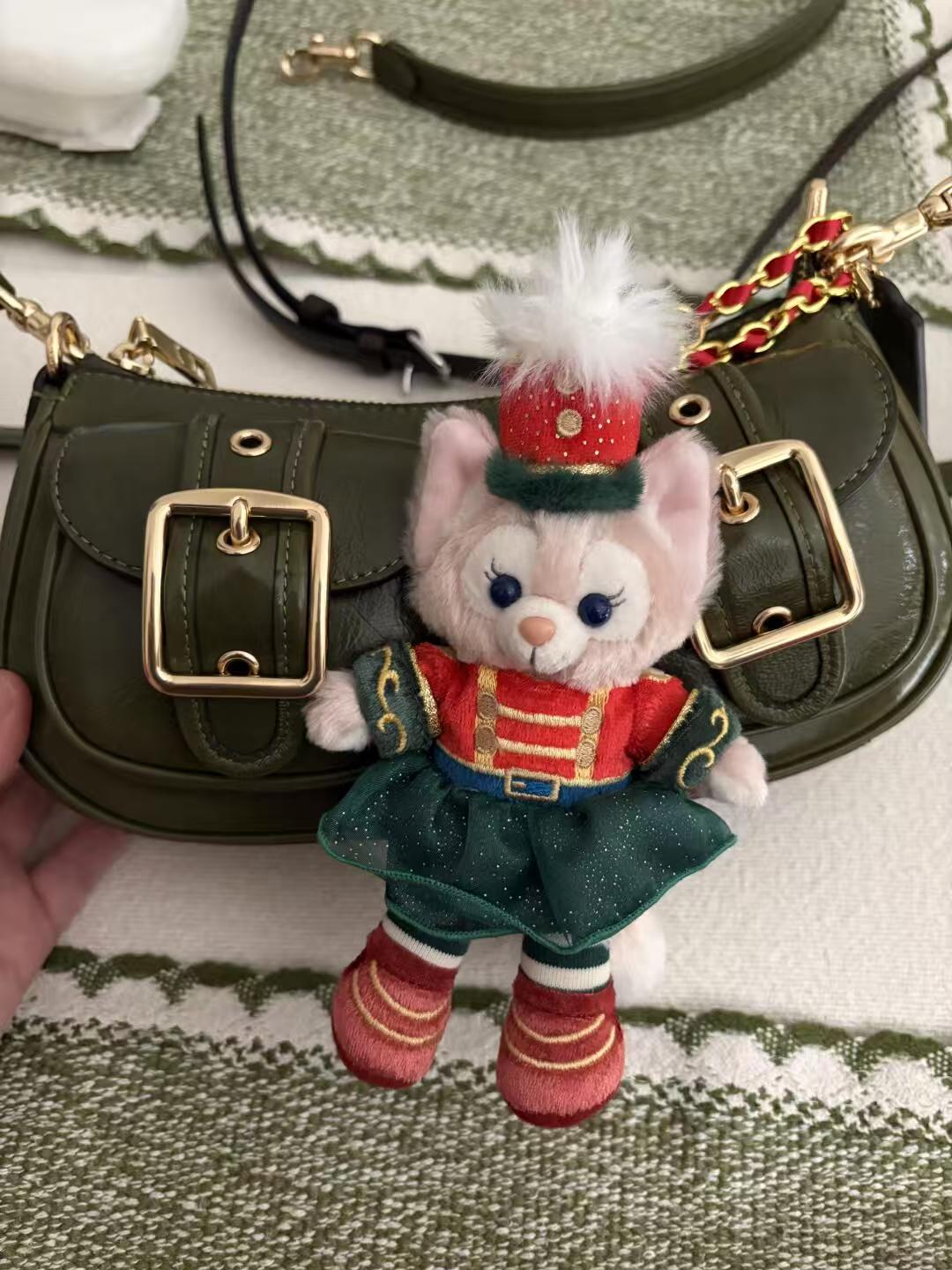 Hong Kong Disneyland Christmas Lina Belle Keychain