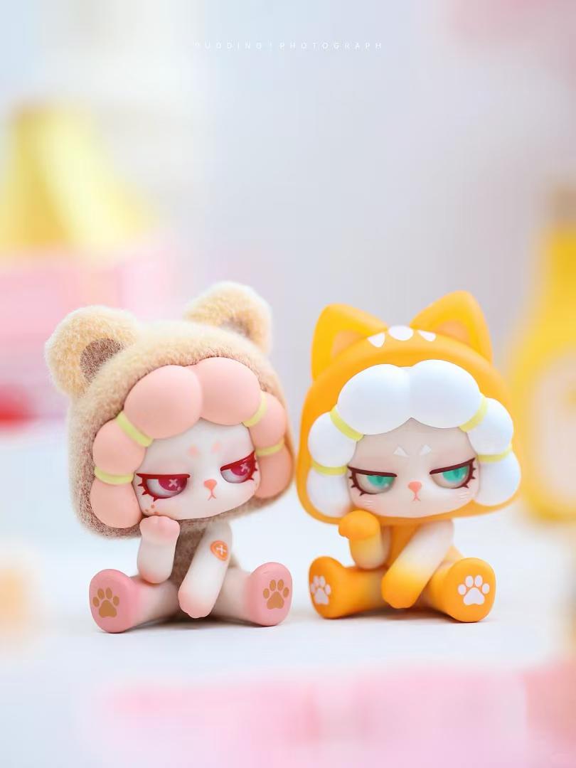 DODORARA Charming Villain Mini Figure Blind Box