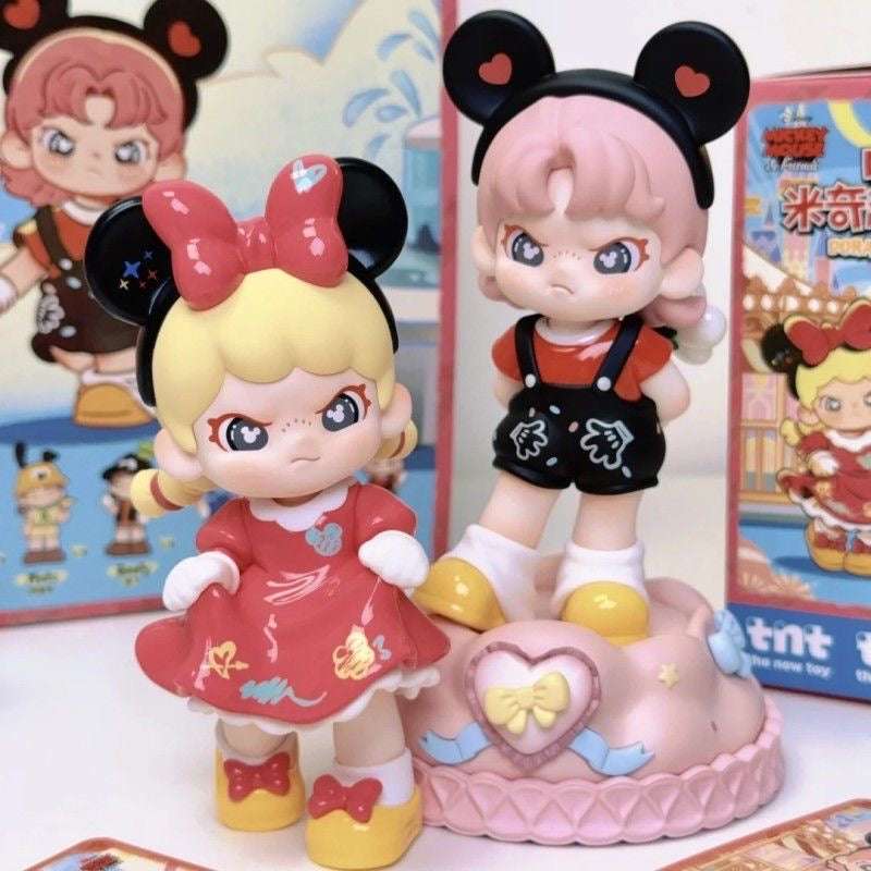 DORA Loves Mickey Figure Series Blind Box