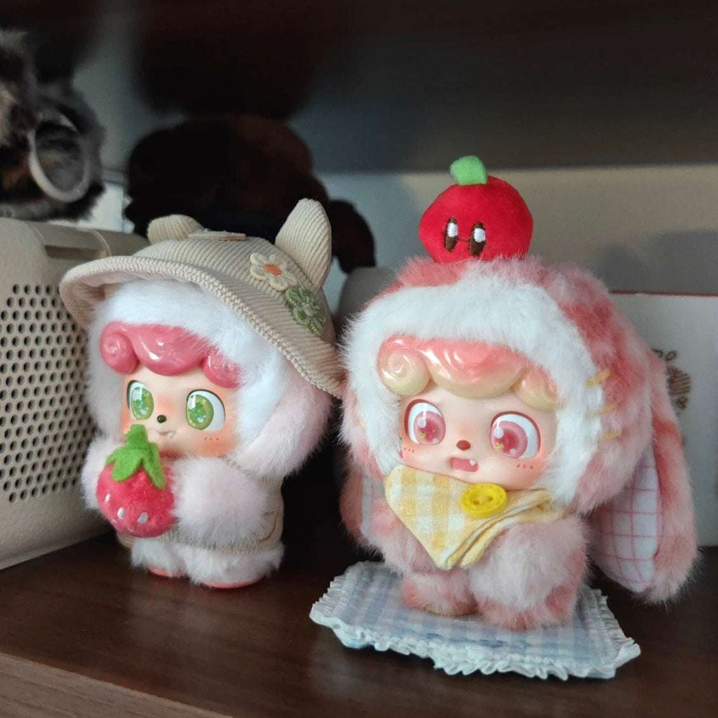 Q.kid Fantasy Newton Plush Series Hanging Card