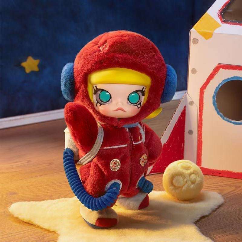 Molly Hello Moon Articulated Action Figure Collection 1/8