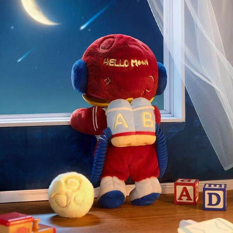 Molly Hello Moon Articulated Action Figure Collection 1/8