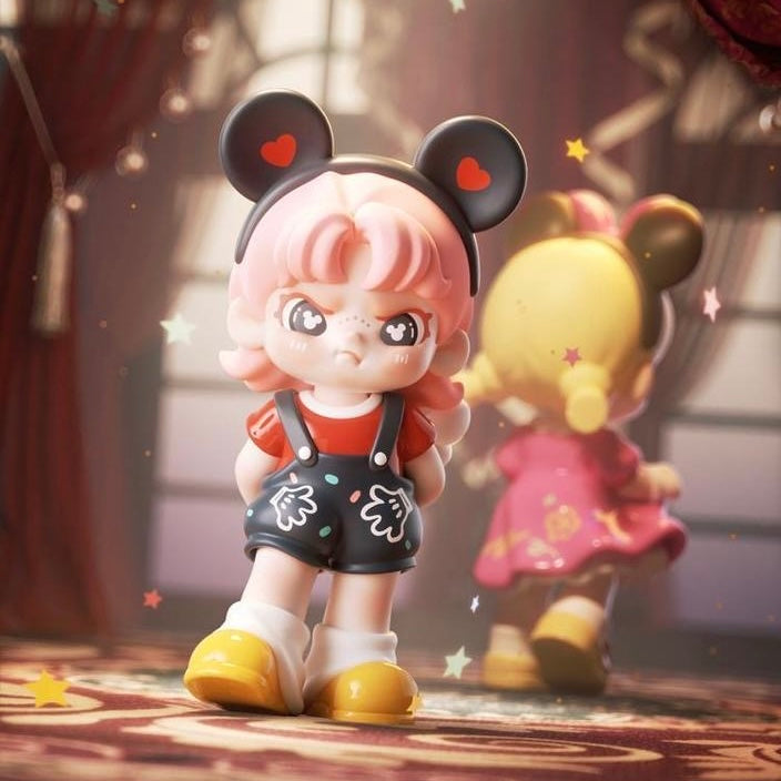 DORA Loves Mickey Figure Series Blind Box