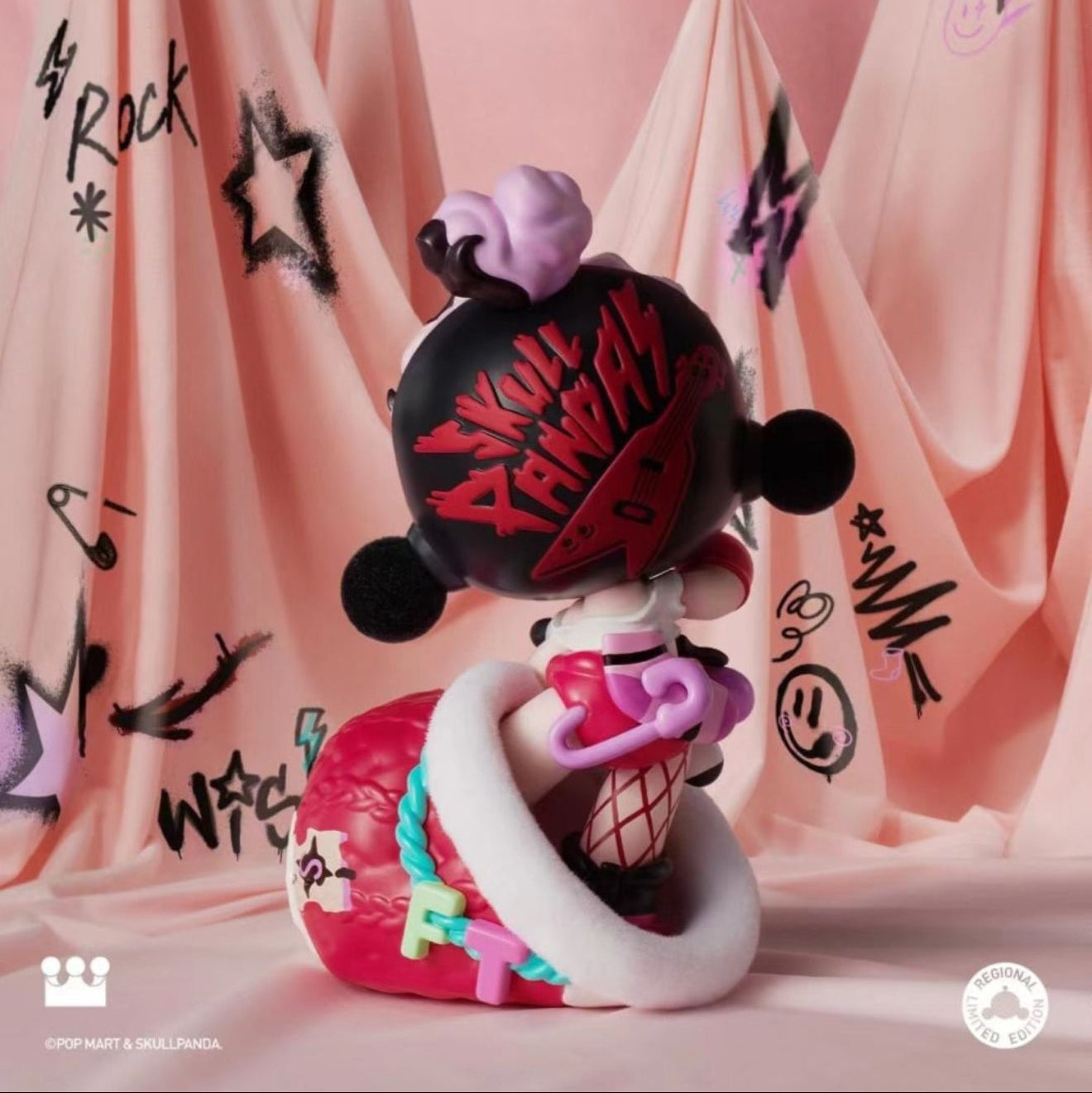 SKULLPANDA The Stocking Surprise Plush Blind Box