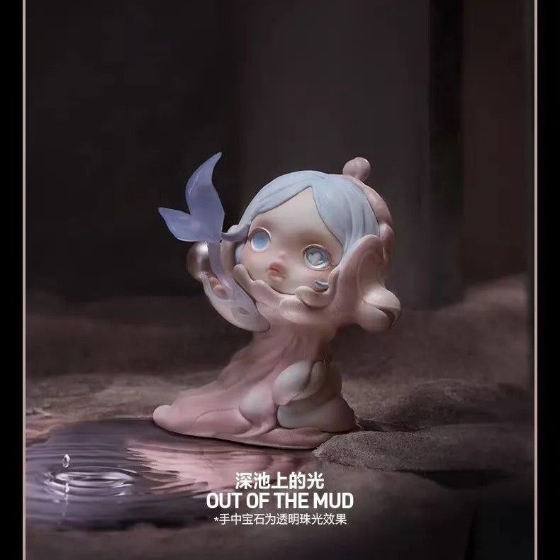 SKULLPANDA The Paradox Series Blind Box Figures