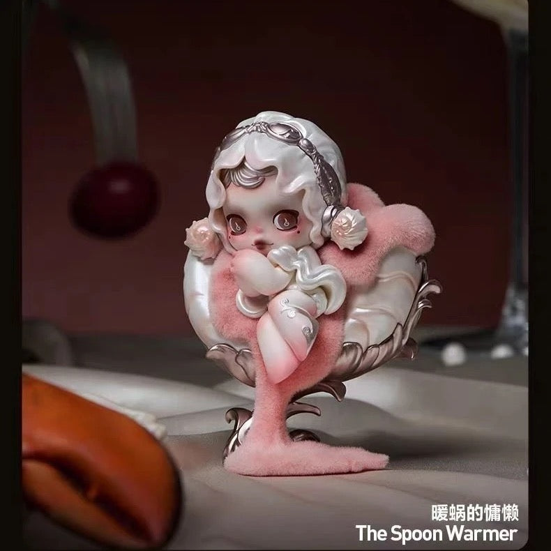 SKULLPANDA The Feast Begins Series Figures