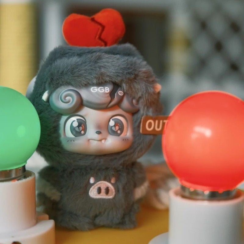 Q.Kid X GG Bond Super Bro Series Plush Blind Box